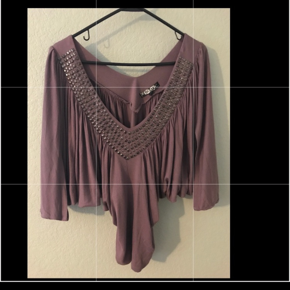 ❓Beautiful Mauve GUESS Blouse w/ Studs